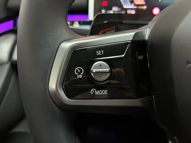 BMW 5 Series — Фото автомобиля 24