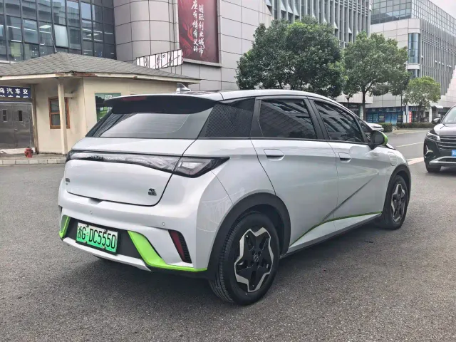 BYD Dolphin — Фото автомобиля 4