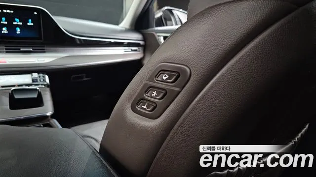 Hyundai Grandeur Grandeur (New) — Фото автомобиля 30