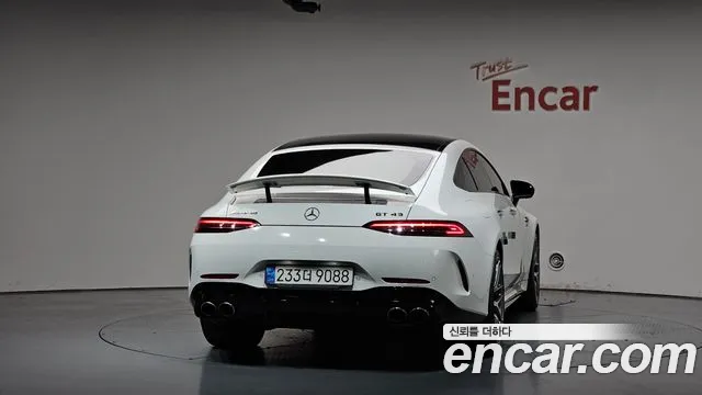 Mercedes-Benz AMG GT 4 двери 43 4MATIC+ Dynamic — Фото автомобиля 4