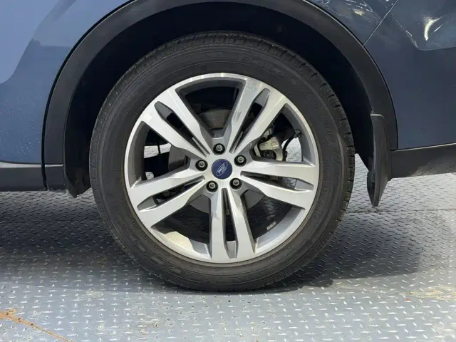Ford Lingrui — Фото автомобиля 9