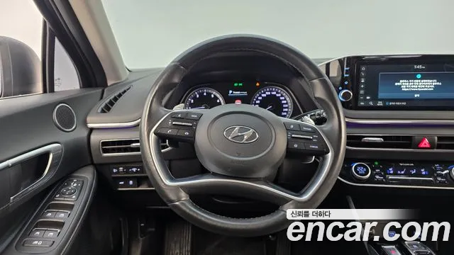 Hyundai Sonata Sonata (DN8) 2.0 LPG(Для проката) — Фото автомобиля 13