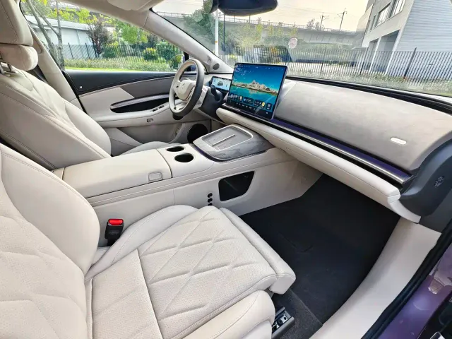 GAC Hyper A8 — Фото автомобиля 16