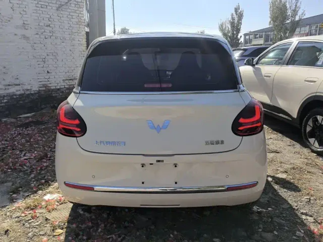 Wuling Bingo — Фото автомобиля 5