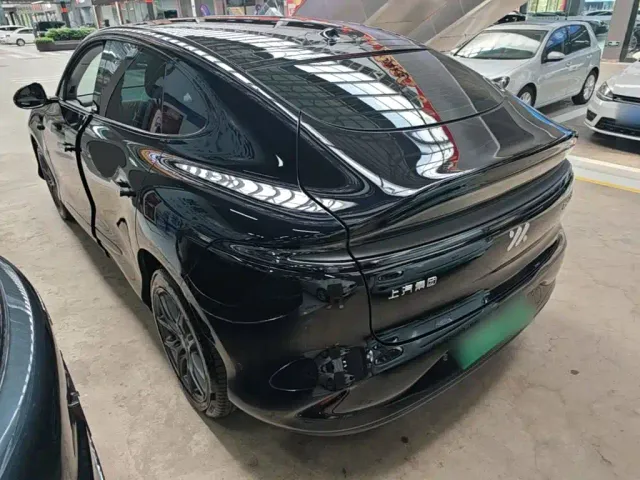 IM Motors LS6 — Фото автомобиля 4