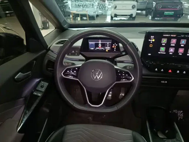 Volkswagen ID.3 — Фото автомобиля 10