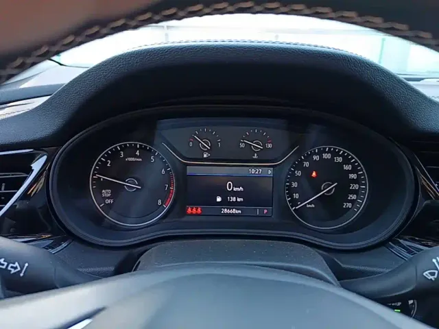 Buick Regal — Фото автомобиля 11
