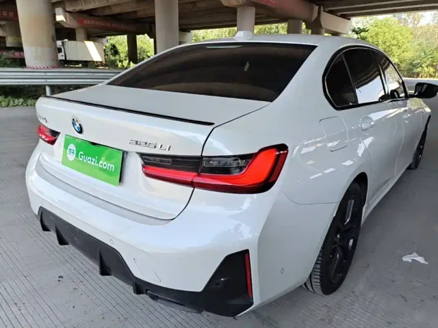 BMW 3 Series — Фото автомобиля 7