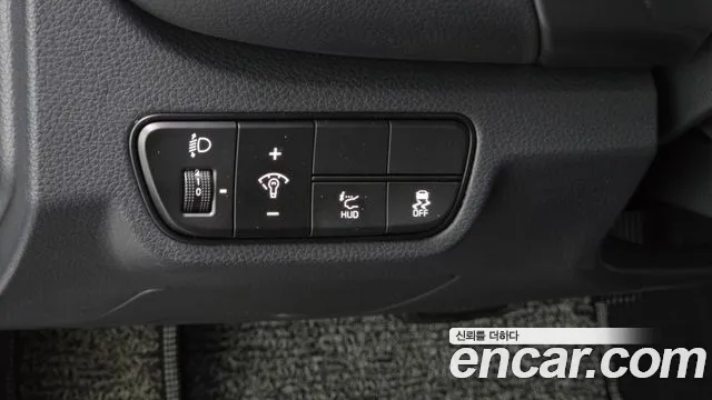 Kia Seltos New — Фото автомобиля 28