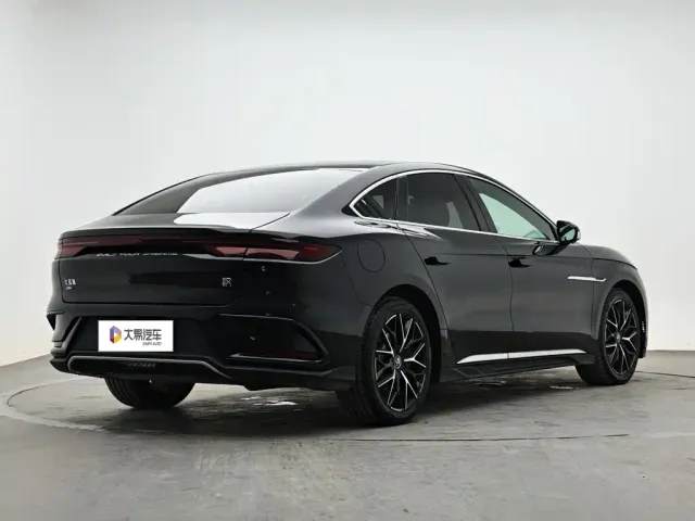 BYD Han — Фото автомобиля 3