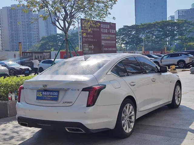 Cadillac CT5 — Фото автомобиля 4