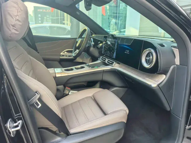 Mercedes-Benz GLC-Class — Фото автомобиля 11