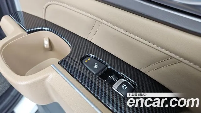 Kia Sorento Новый Sorento 4 поколение Бензин 2.5T 2WD — Фото автомобиля 19