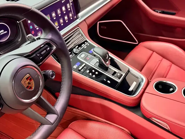 Porsche Panamera — Фото автомобиля 6