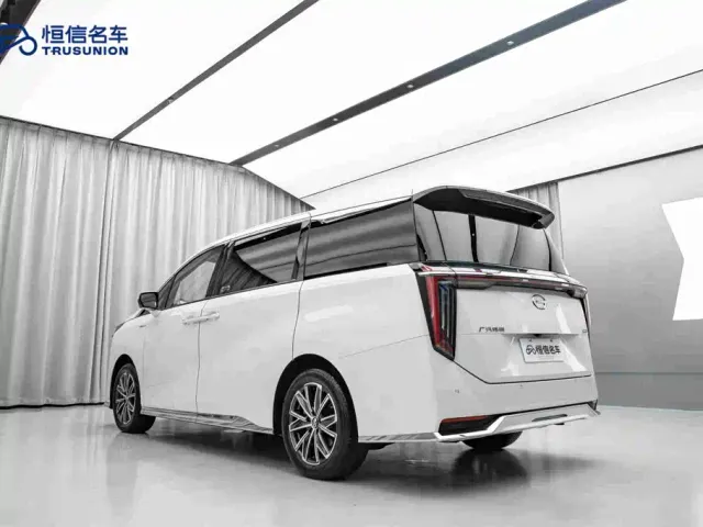 GAC Trumpchi M8 — Фото автомобиля 7