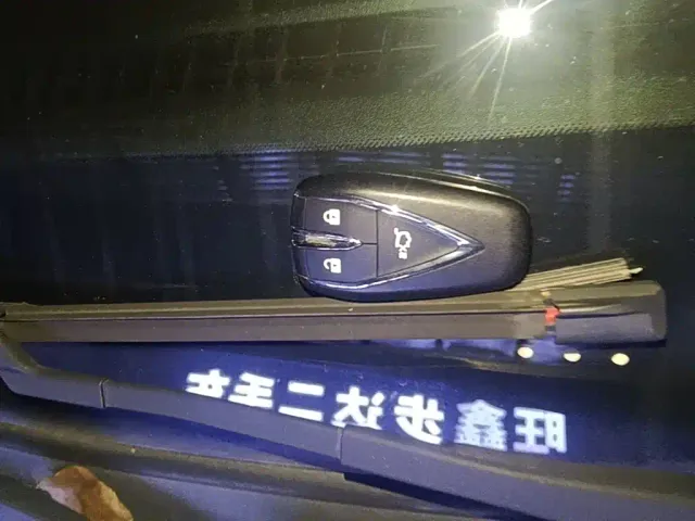 Changan Oushang X5 — Фото автомобиля 8