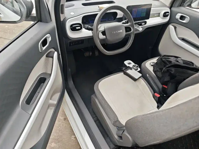 Geely Panda — Фото автомобиля 15