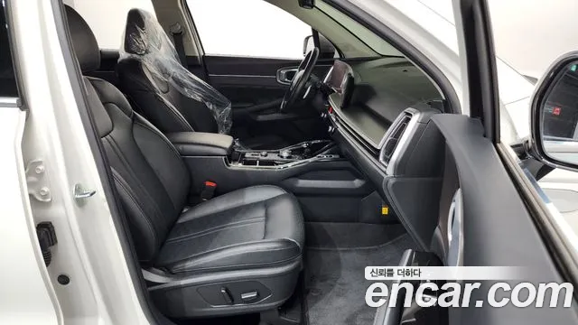 Kia Sorento Новый Sorento 4 поколение Дизель 2.2 2WD — Фото автомобиля 24