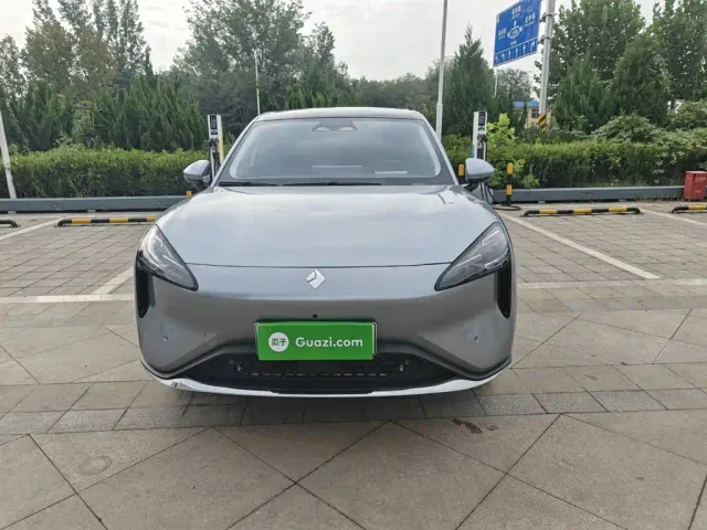 Baojun Yunhai — Фото автомобиля 2
