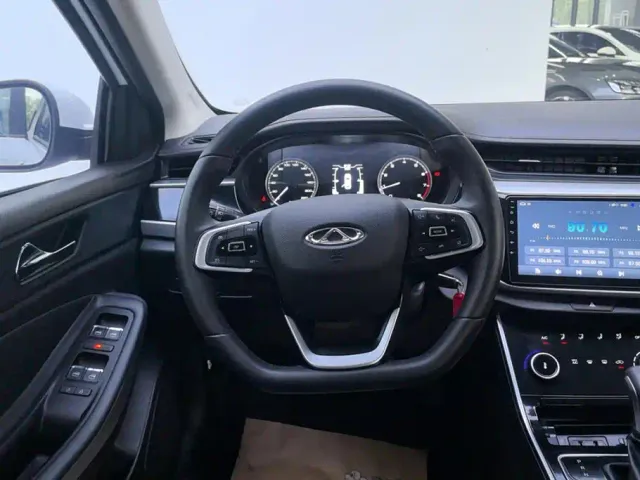 Chery Arrizo 5 — Фото автомобиля 15