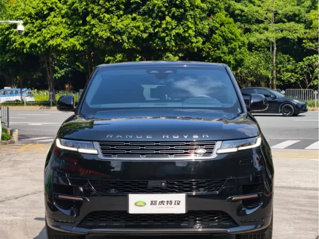 Land Rover Range Rover Sport — Фото автомобиля 2