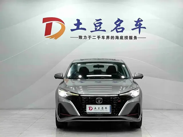 Changan Eado — Фото автомобиля 2