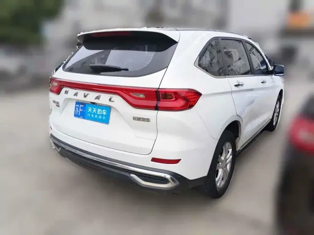 Haval M6 — Фото автомобиля 2