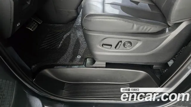 Hyundai Staria — Фото автомобиля 19