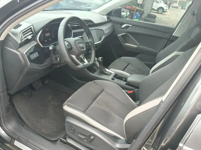 Audi Q3 — Фото автомобиля 4