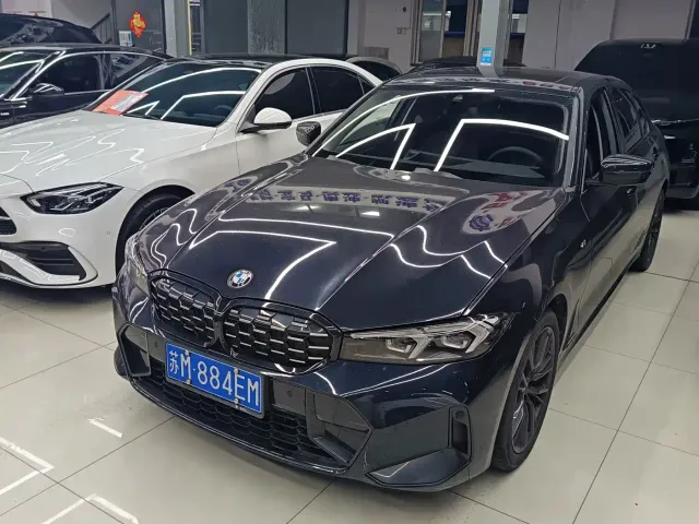 Фотография автомобиля — BMW 3 Series