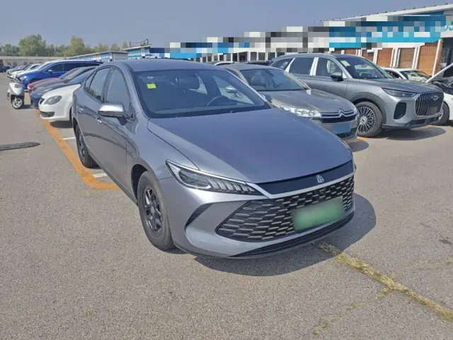 BYD Qin PLUS — Фото автомобиля 5