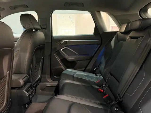 Audi Q3 — Фото автомобиля 8