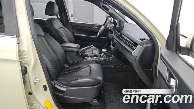KG_Mobility_Ssangyong Rexton Новый Rexton Sport Khan Дизель 2.2 4WD — Фото автомобиля 12