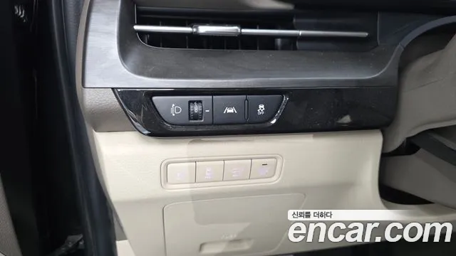 Kia Canival Carnival 4 поколение Бензин 9 мест Signature — Фото автомобиля 30
