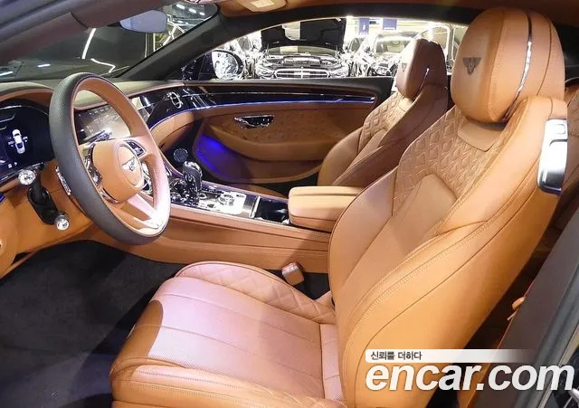Bentley Continental — Фото автомобиля 11