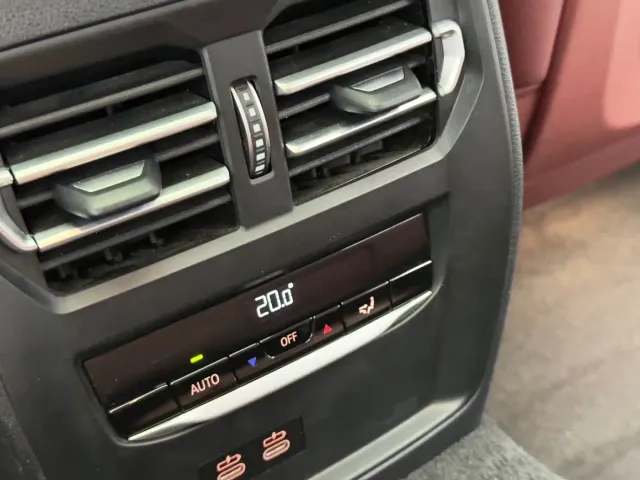 BMW 3 Series — Фото автомобиля 21