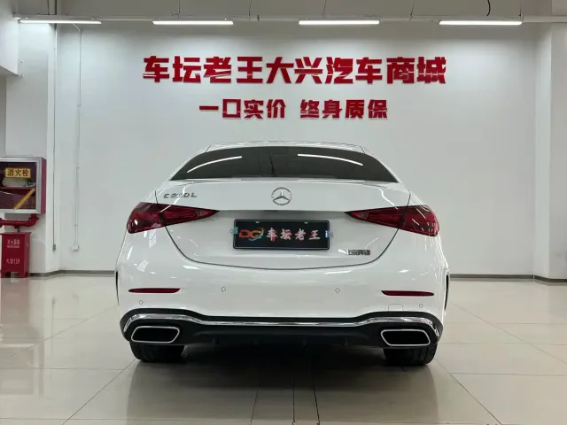 Mercedes-Benz C-Class — Фото автомобиля 16