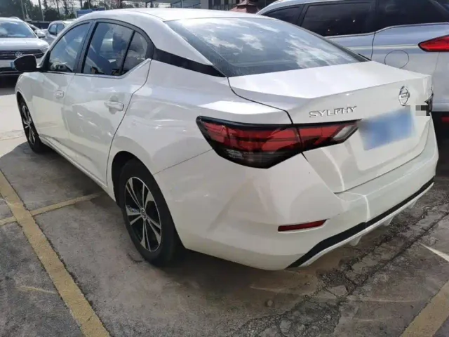 Nissan Sylphy — Фото автомобиля 4