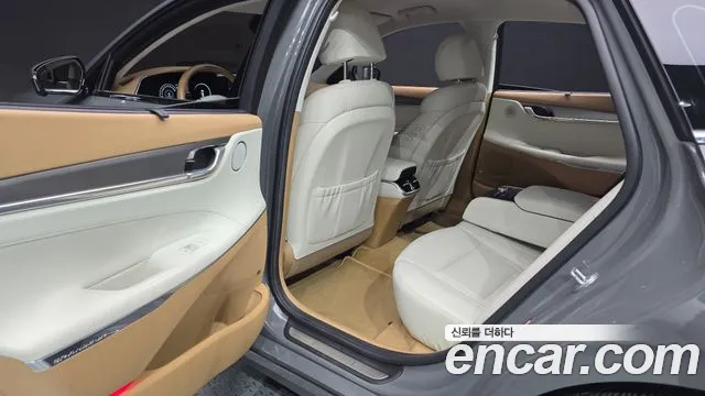 Hyundai Grandeur New — Фото автомобиля 17