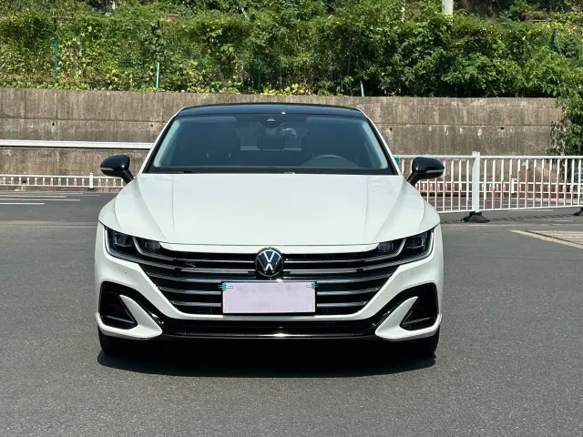 Volkswagen CC — Фото автомобиля 2