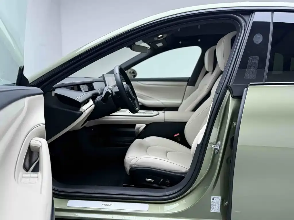 Xiaomi Auto Xiaomi SU7 2024 RWD Ultra Long Range Advanced Smart Driving Pro Edition — Фото автомобиля 14