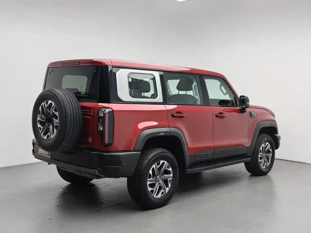 BAIC BJ40 — Фото автомобиля 2