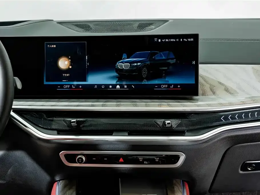 BMW BMW X5 2026 xDrive 40Li M Sport Night Edition Package — Фото автомобиля 15
