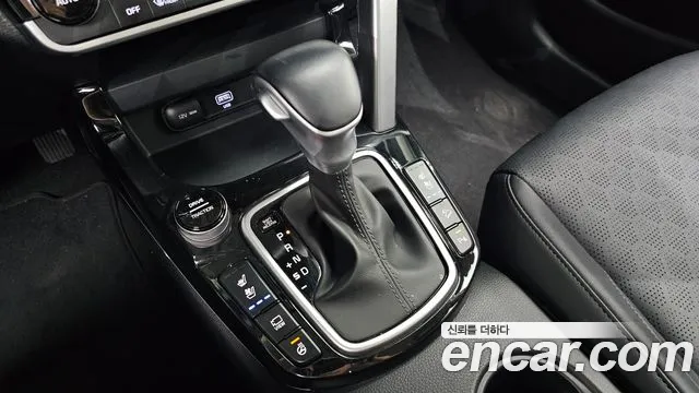 Kia Seltos — Фото автомобиля 9
