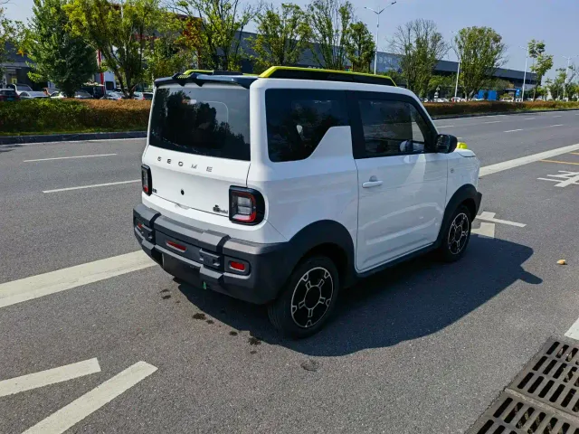 Geely Panda — Фото автомобиля 5