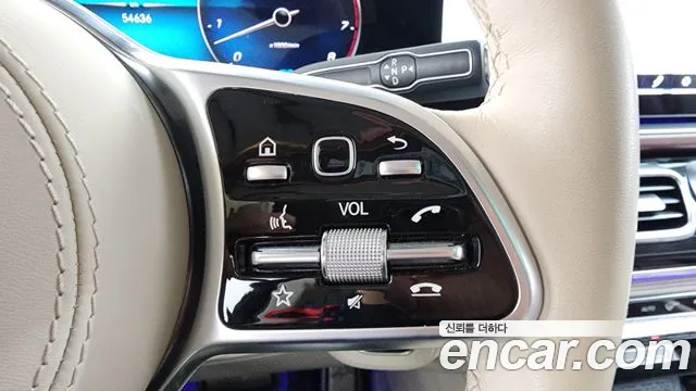 Mercedes-Benz GLS-Class — Фото автомобиля 10