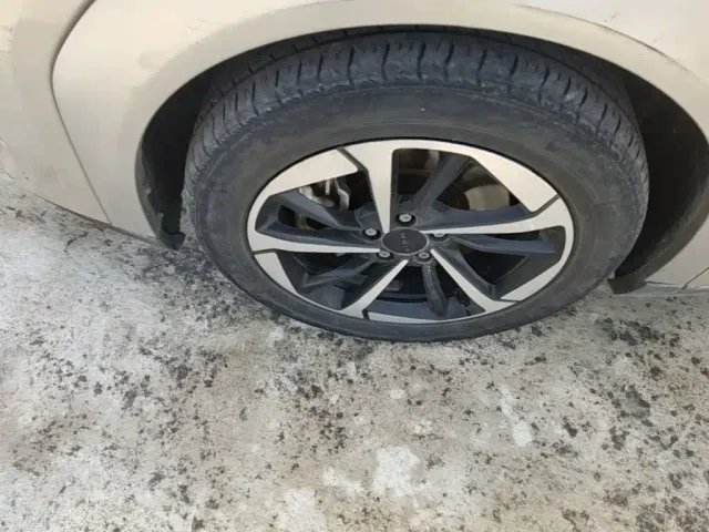 GAC Aion Y — Фото автомобиля 22