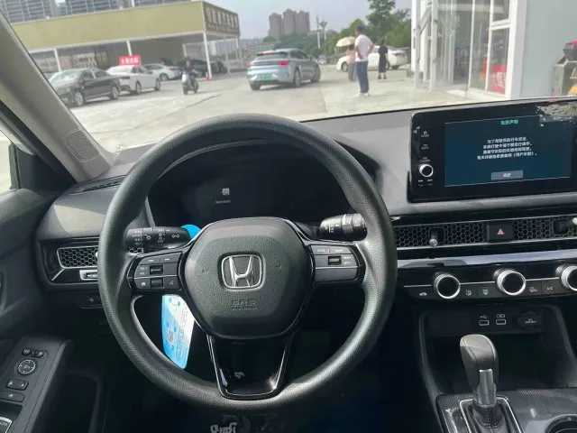 Honda Civic — Фото автомобиля 8
