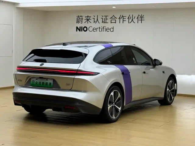 Nio ET5 Touring — Фото автомобиля 6