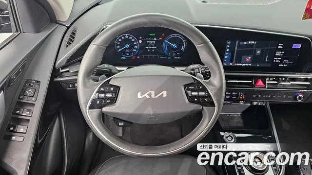 Kia Niro New — Фото автомобиля 13